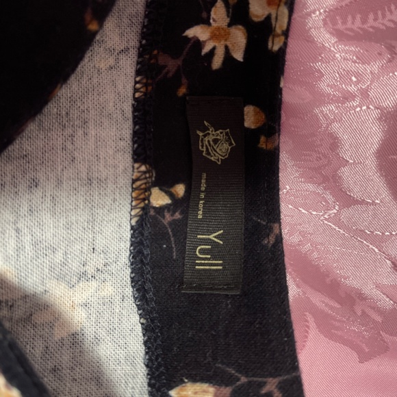 Navy Blue floral dress. Made in Korea - Picture 10 of 10